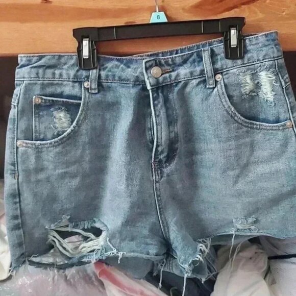 Princess polly shorts - Picture 1 of 6